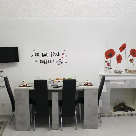 A Casa Di Fede Apartment Dolceacqua Luaran gambar