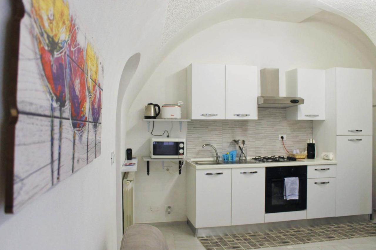 A Casa Di Fede Apartment Dolceacqua Luaran gambar