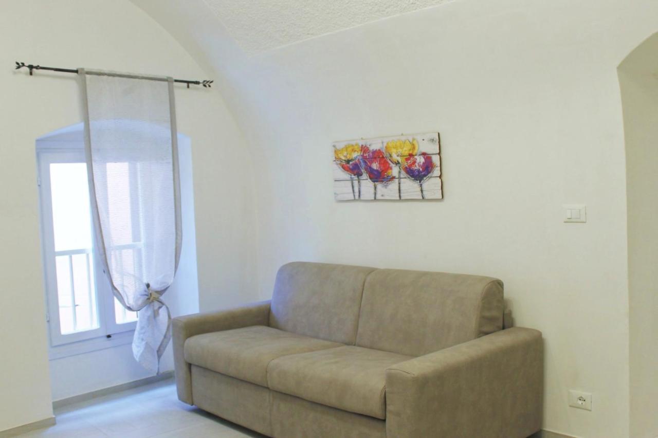 A Casa Di Fede Apartment Dolceacqua Luaran gambar